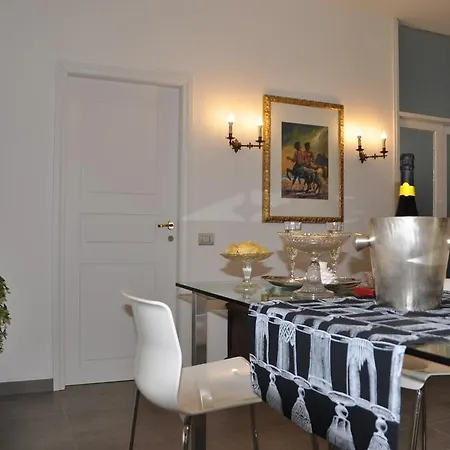 900 Apartment
